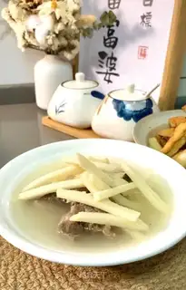 Fresh steak soup