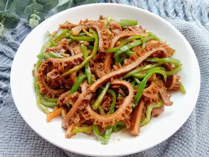 The green peppers, the beehives