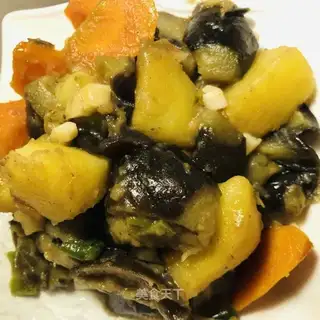 Potato carrot and eggplant