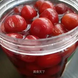 Sugard cherry cans