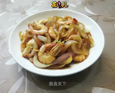 Onion fried sea shrimp