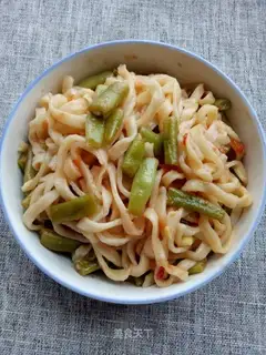 Tomato bean noodle