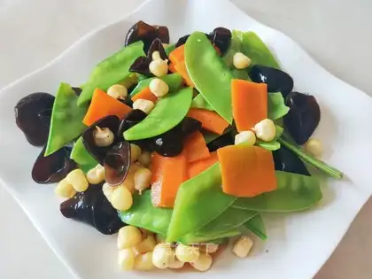 Carrot wood with Dutch beans