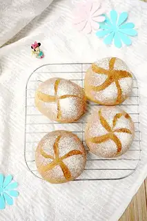 Naked wheat bread
