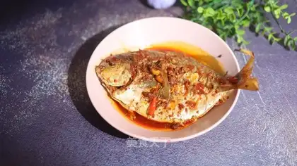 Red-burned mackerel