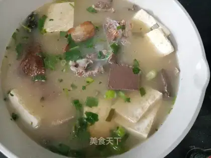 Duck blood fan soup