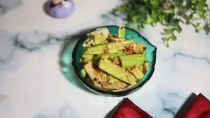 cucumber tofu skin