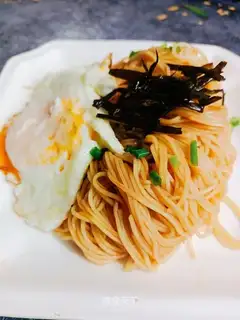 Onion noodles