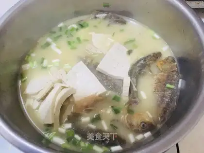 Tofu soup