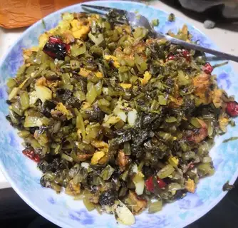 Pickles and fried eggs