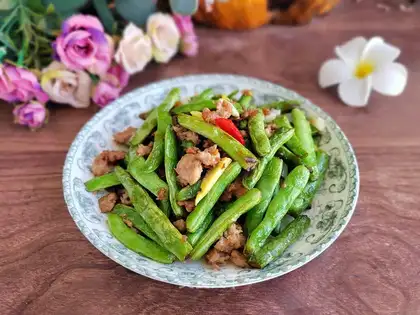 Dry meat, four season beans
