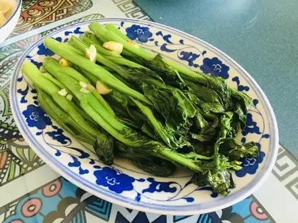 Garlic cabbage