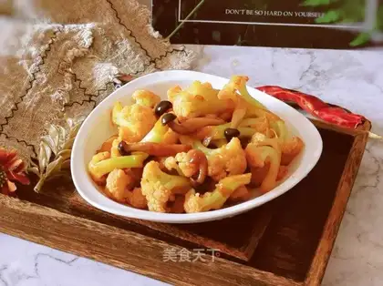Crab mushrooms and broccoli