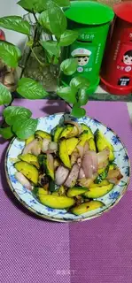 Onion bean fried cucumber