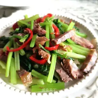 Celery with beef