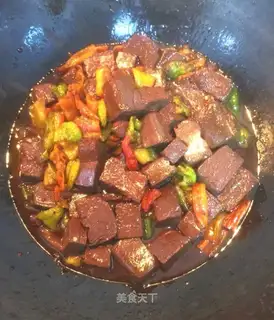 Chili fried duck blood
