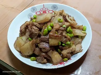 Pork and green beans