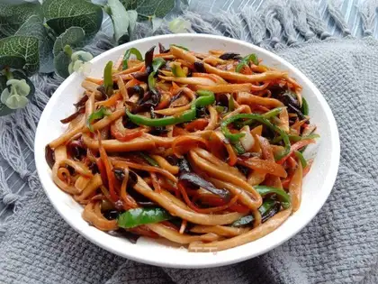 Fish apricot mushroom