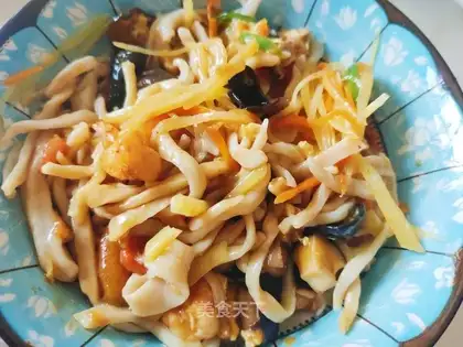 Tomato noodles
