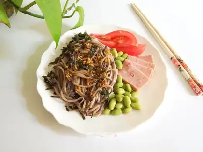 It's cold noodles