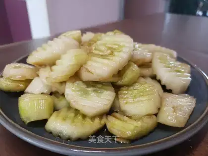 Pelican cucumber