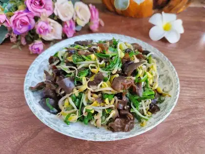 Blackwood green bean sprouts