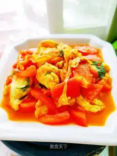 Tomato fried eggs