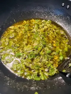 Homemade pepper sauce
