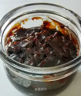 Red sugar ginger dates