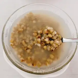Green bean soup