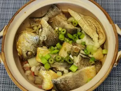 Yellow fish