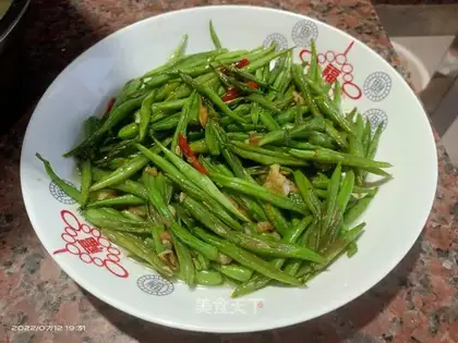 Spicy four-season beans