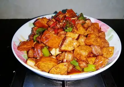 Soy and roasted meat