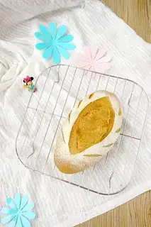 Naked wheat bread
