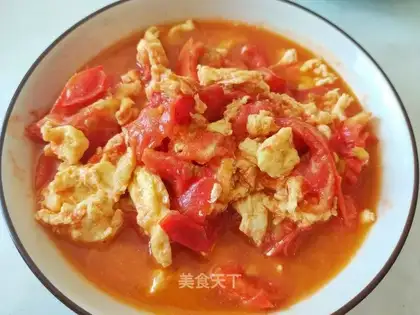Tomato fried eggs