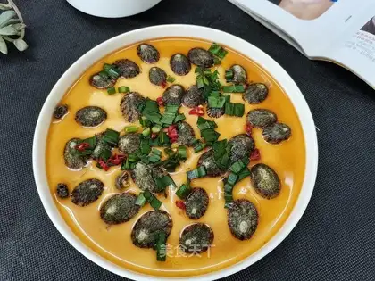 Swallow steamed eggs