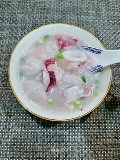 Squid meatball congee