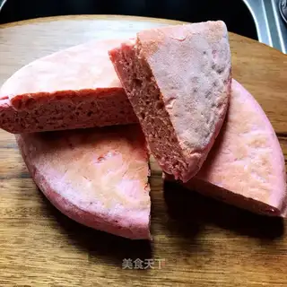 Pink pan helmet