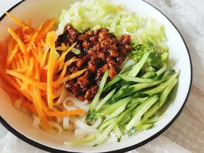 Fried noodles