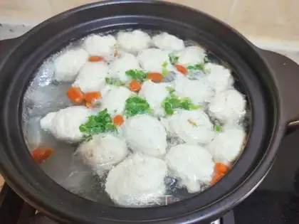 Porkball soup