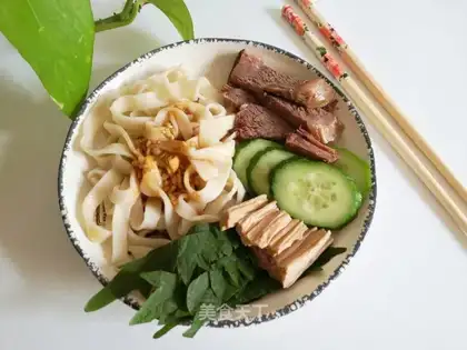 Beef hand noodles