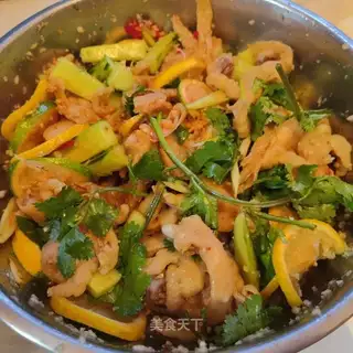 Thai spicy chicken claws