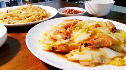 Shrimp dolls