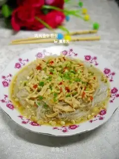 Chicken, golden needle and vermicelli