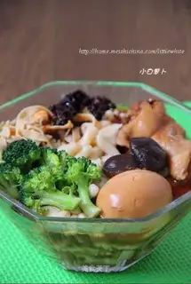 Spiced chicken sauce cat ears