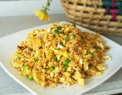 stir-fried fish roe with eggs