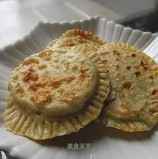 Leek egg shrimp skin box