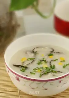 Mushroom and chicken minced porridge