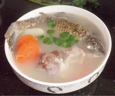 Huaishan carrot carp soup