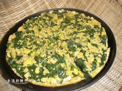 Leek egg paste cake